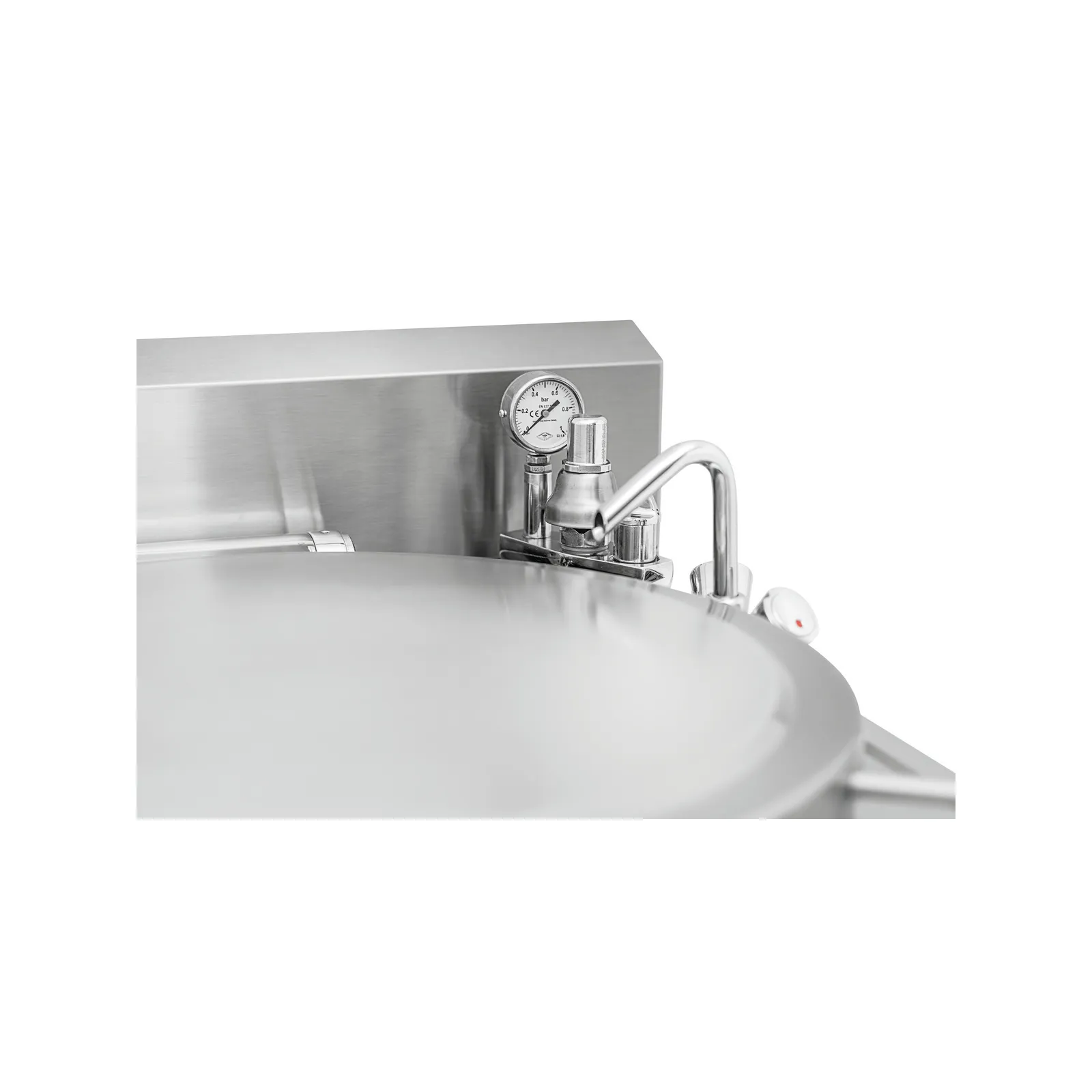 Bartscher 280023 Kochkessel E480L Nahansicht Wasserhahn, geschlossener Deckel