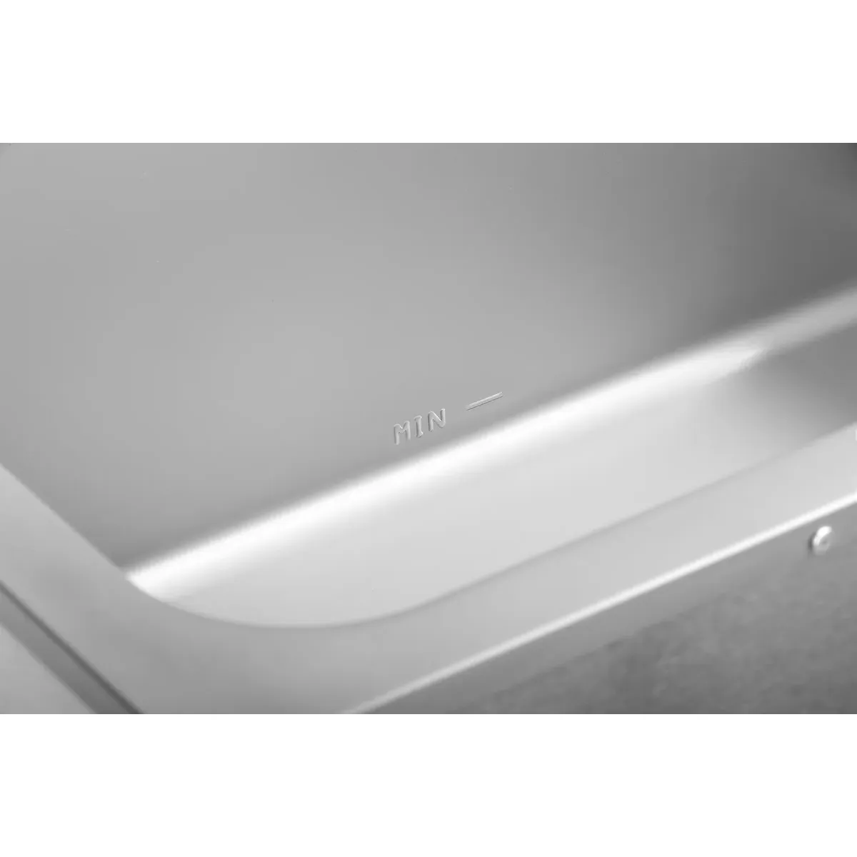 Bartscher 200207 Bain Marie 1/1GN 200mm mit Hahn Nahansicht Innen, min, Edelstahl, Kante, Panel, Oberfläche