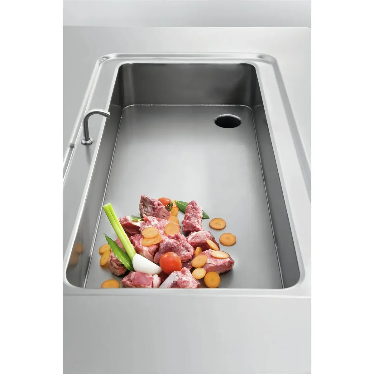 Bartscher 286710 Multibräter 700 B400 UO Ansicht Wanne, mit Essen, Schale, Resteinfalle, Kochwerkzeug, Metall, Lagerung