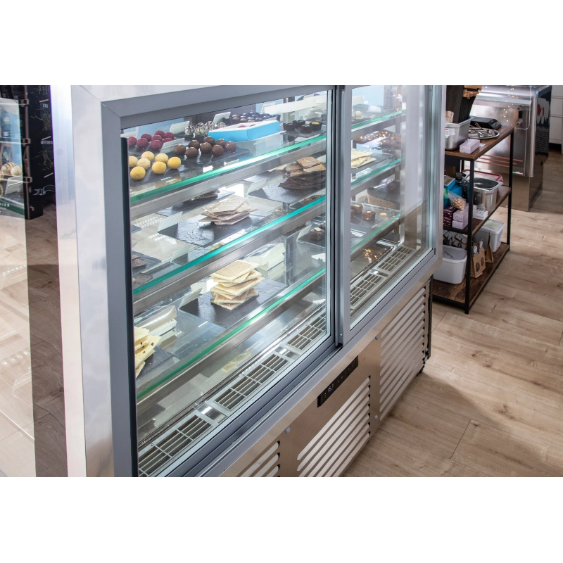 KBS 23120017 Kuehlvitrine Karina 8    KBS 23120017 Kuehlvitrine Karina 8